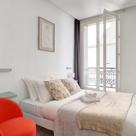 Bnbnova - 2br - Le Louvre & Saint Germain פריז